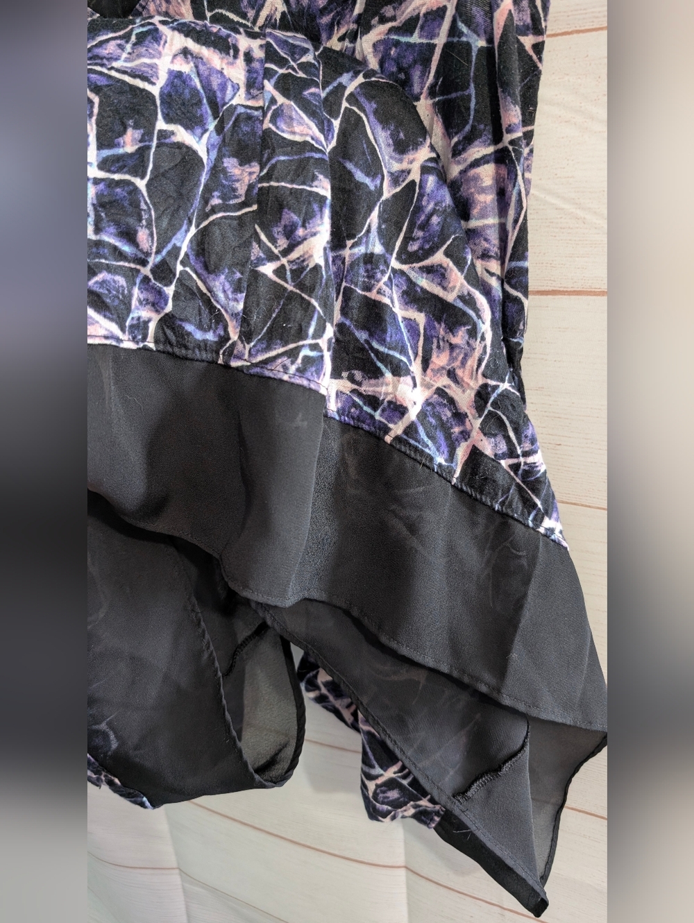 Vintage Vera Wang Black & Lavender Patterned V-Neck Midi Dress π Size Large - Picture 9 of 9